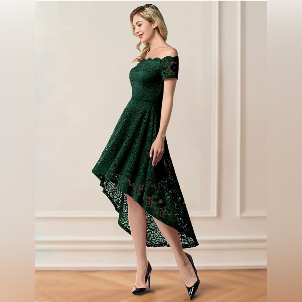 Off-Shoulder High-Low Lace Dress in Emerald Green